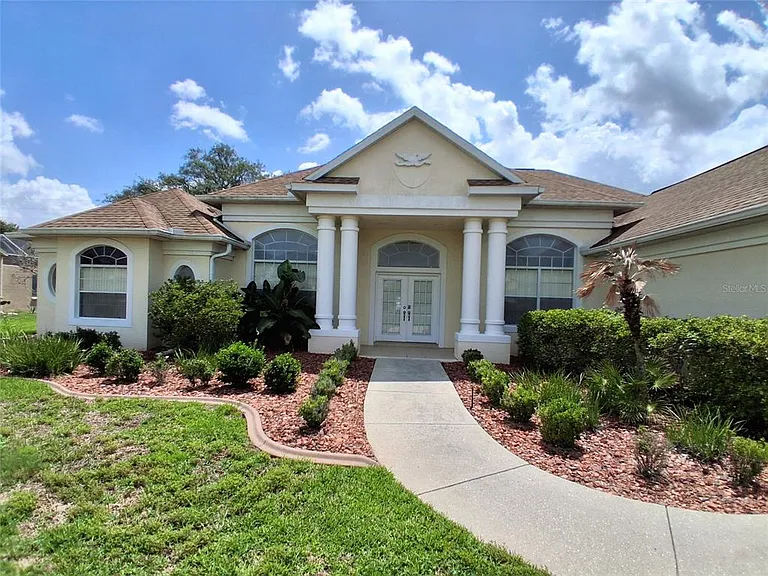 3392 Saint Ives Blvd — Photo 28