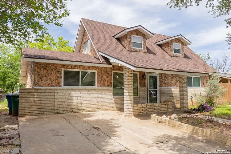 3 bed, 1655 sqft, $1,600 — Photo 2