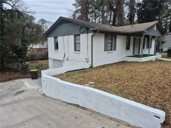 5325 Joan Of Arc Pl, Atlanta, GA 30349