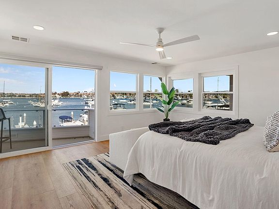 5th image of 207 E Edgewater Ave #A