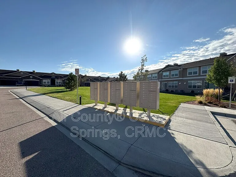 764 Brambleberry Hts — Photo 40
