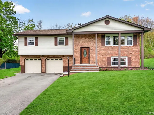 22 Oneil Circle, Monroe, NY 10950