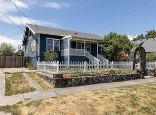 709 S Meridian St, Newberg, OR 97132