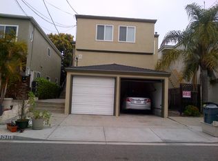 711 8th St, Hermosa Beach, CA 90254