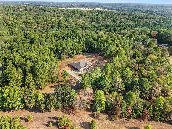 4th image of 525 Lake Gladewater Rd