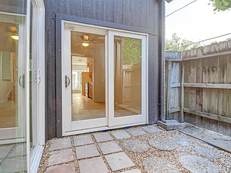 8312 Augustine Dr #D — Photo 30