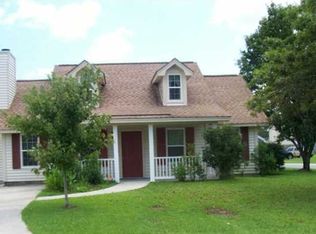 1050 Willowood Ave, Goose Creek, SC 29445