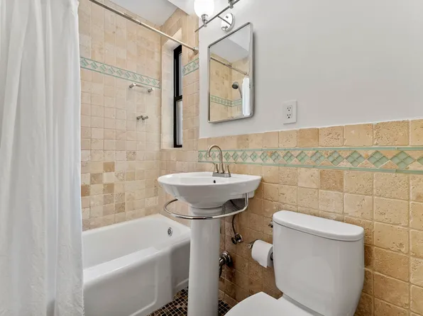 675 Academy Street 5E image 11 of 11