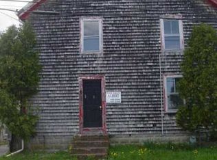 245 Metacom Ave, Warren, RI 02885