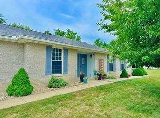 404 Yule Tree Dr, Carey, OH 43316