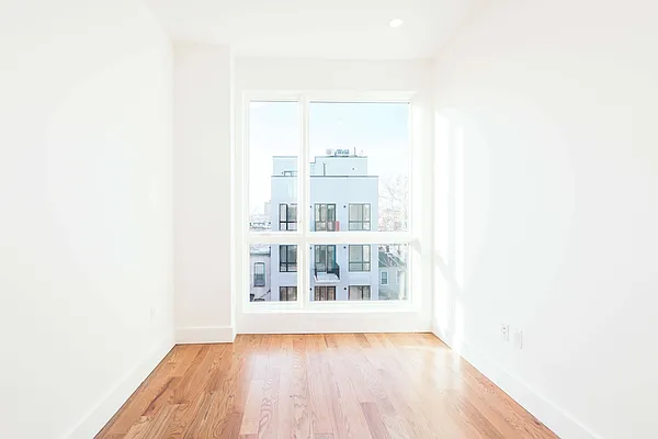 Rented by Nooklyn NYC LLC | media 11