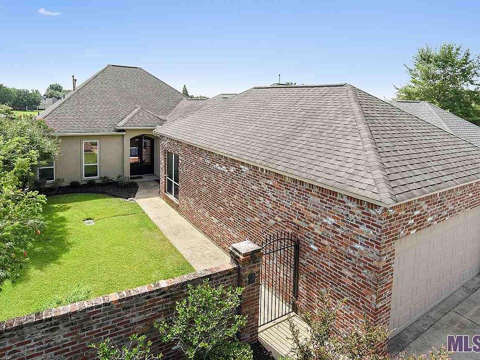 1st image of 6066 Tezcuco Ct