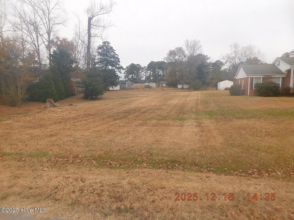 1st image of 103 Club Ln #8