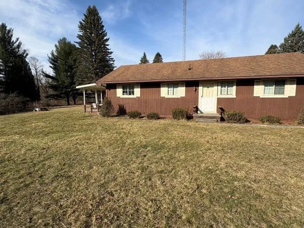 575 N Huron View Rd, Carsonville, MI 48419