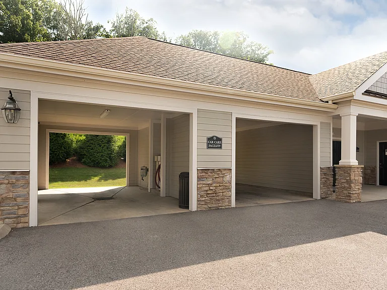 Greystone Vista Apartment Homes — Photo 17