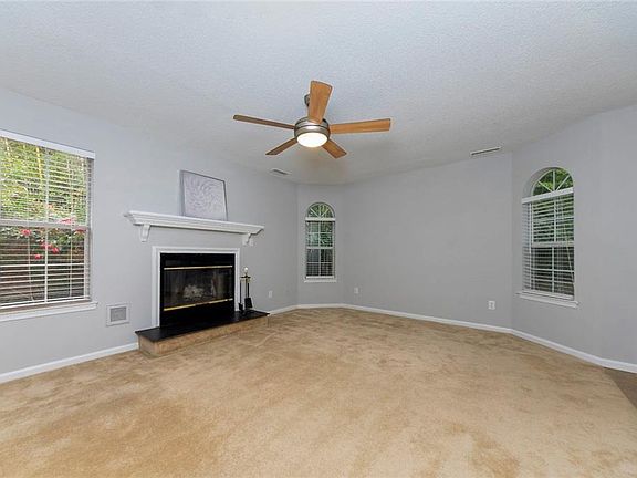 4th image of 1720 Pattington Cir