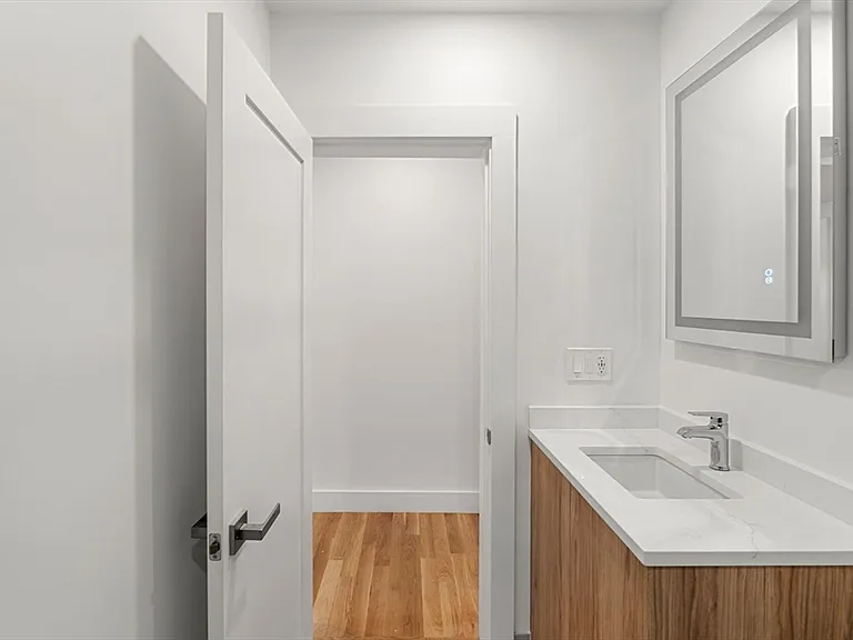 6 Gen Devine Way #2 — Photo 12