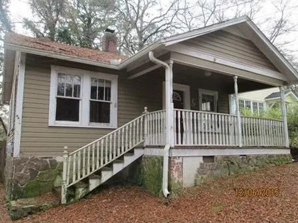 5 Lindberg Dr NE, Rome, GA 30161