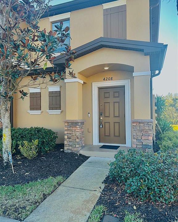 1st image of 4208 FENNWOOD COURT