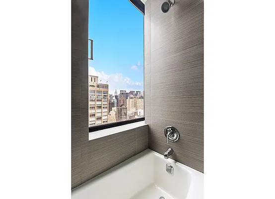 Sold by Warburg | media 19