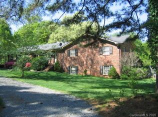 2994 Laboratory Rd, Lincolnton, NC 28092