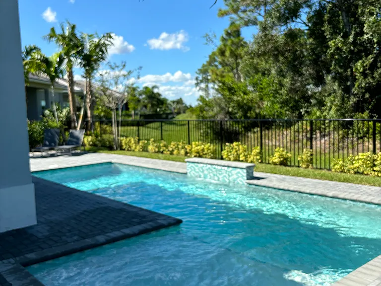 10082 Timber Creek Way — Photo 1
