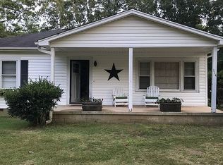 114 Bowen Dr, Pelzer, SC 29669