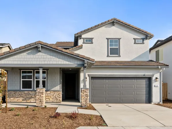 626 N Andrews St, Tulare, CA 93274