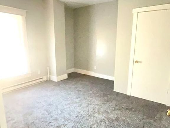 5th image of 626 W Main St #3