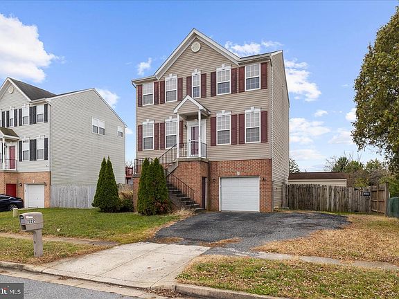 5th image of 522 Grovethorn Rd