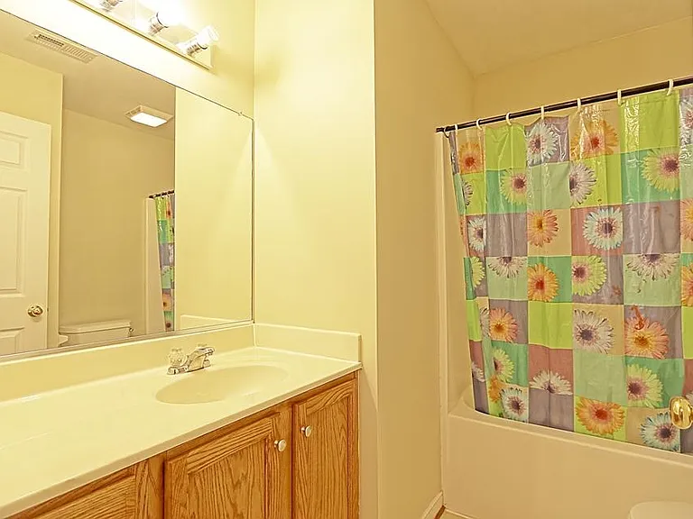 1317 New Haven Ct — Photo 19