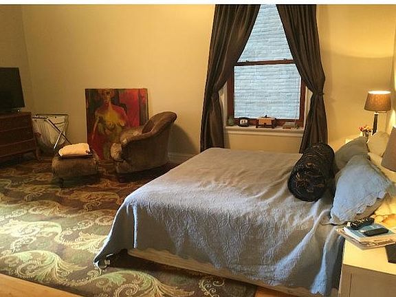 4th image of 5611 N Kenmore Ave