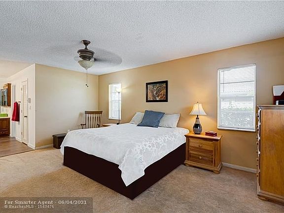5th image of 1711 NW 85th Dr
