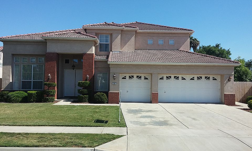 1st image of 832 Brentwood Dr