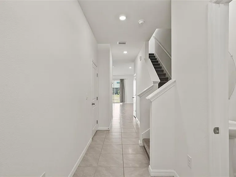 33055 Tulip Petal Ln — Photo 13