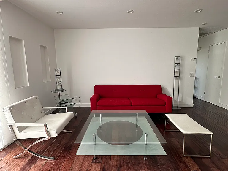 100 S Doheny Dr #923 — Photo 16