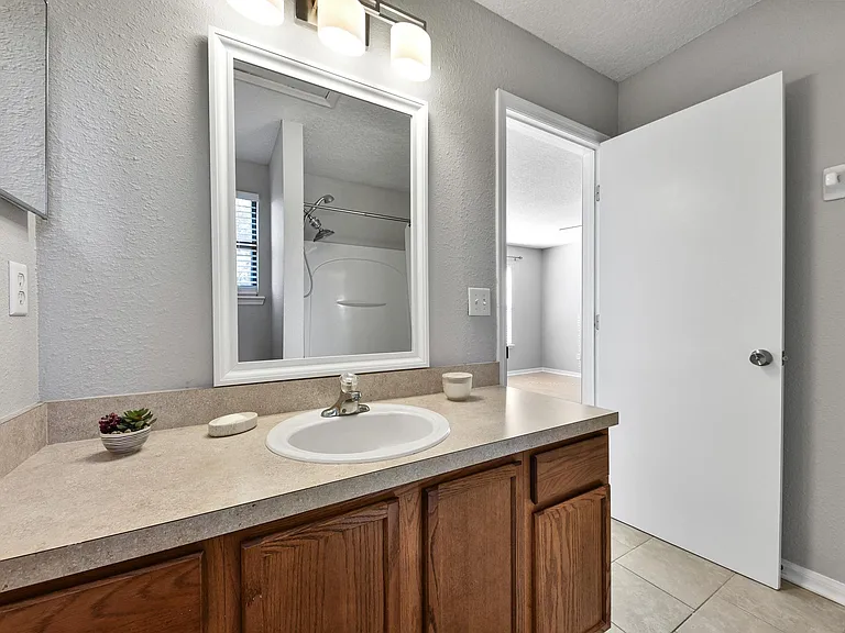 632 Briar Way Ln — Photo 24