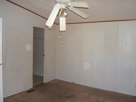 4th image of 437 Ashland Dr