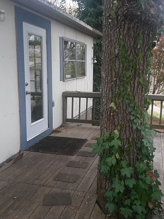 1st image of 2713 Deer Run Dr