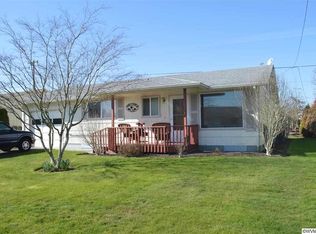 1729 Thompson Rd, Woodburn, OR 97071