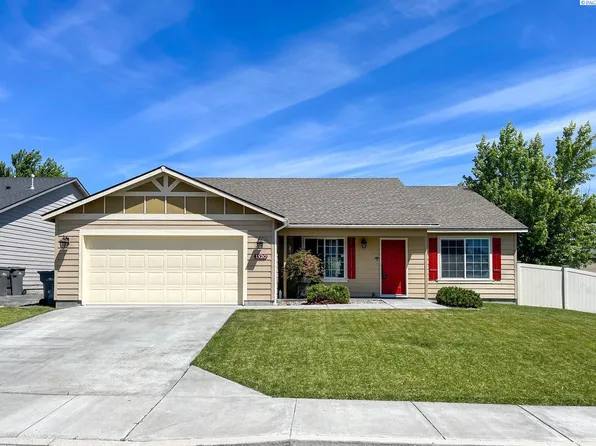 1520 W 44th Ave, Kennewick, WA 99337
