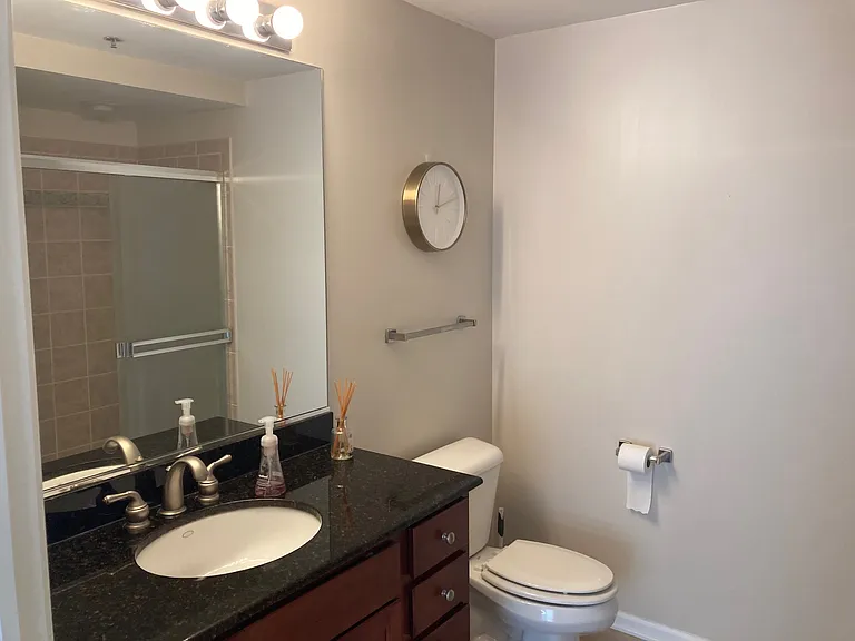 390 W Mahogany Ct #303 — Photo 5