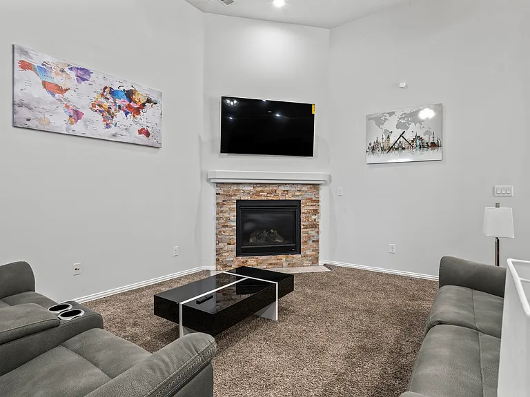 2313 Ridgeway Rd — Photo 10