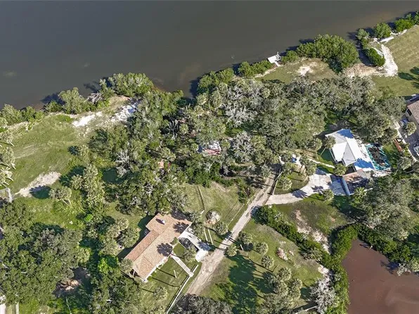 512 S 51ST STREET #B, TAMPA, FL 33619