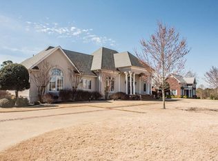 61 Bellemeade Dr, Lexington, TN 38351