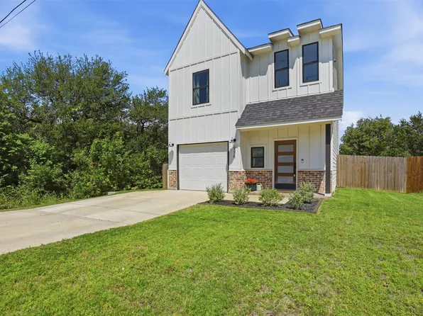 916 Devils River Dr, Granbury, TX 76048