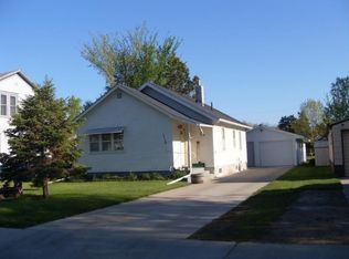 865 12th St SW, Huron, SD 57350