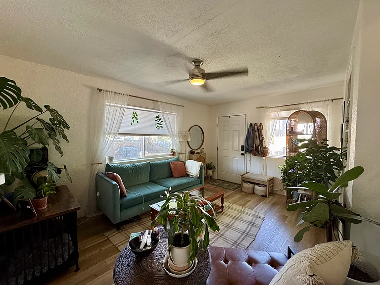 2354 S Cherokee St — Photo 6