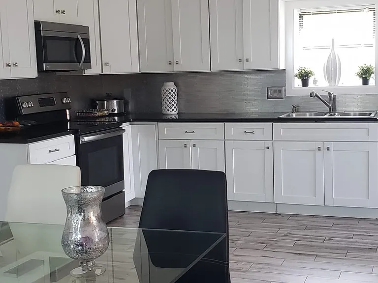 662 Sausalito Blvd — Photo 2