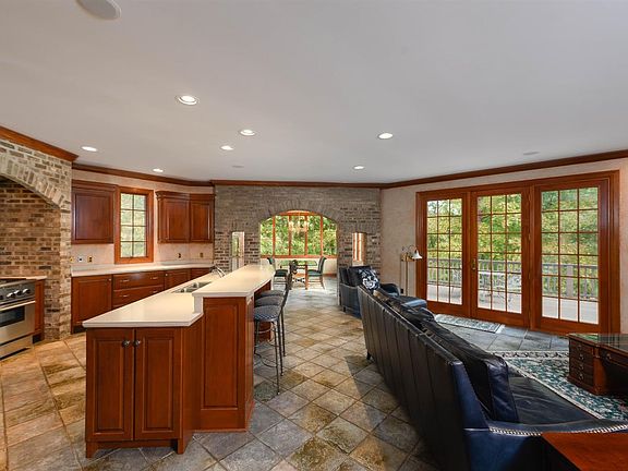 5th image of 2264 Quail Run Farm Ln